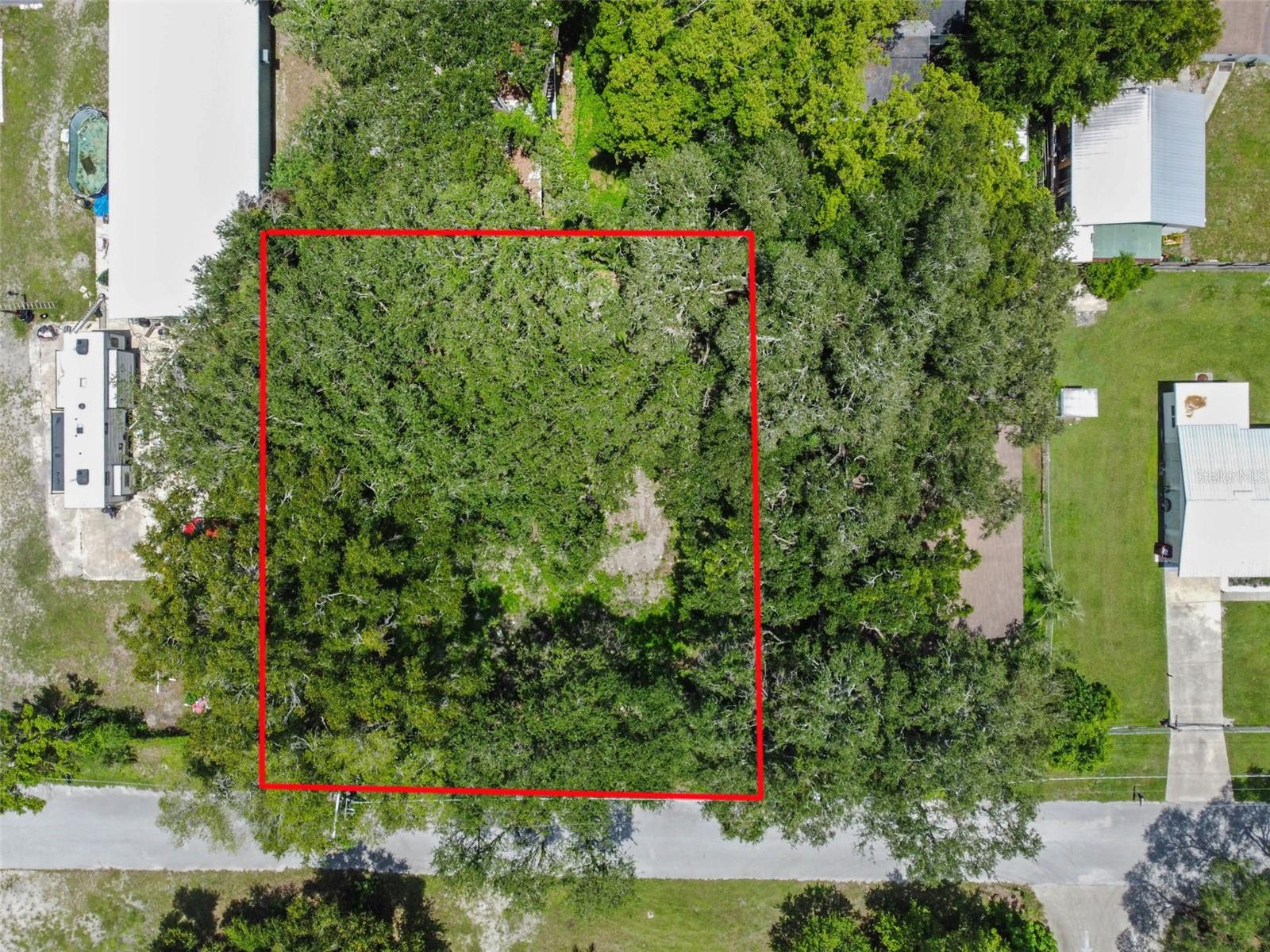 308 E Damon St Property Photo 8
