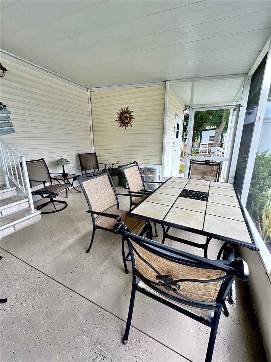 7107 Mount Essex Dr Ne #520 Property Photo 4