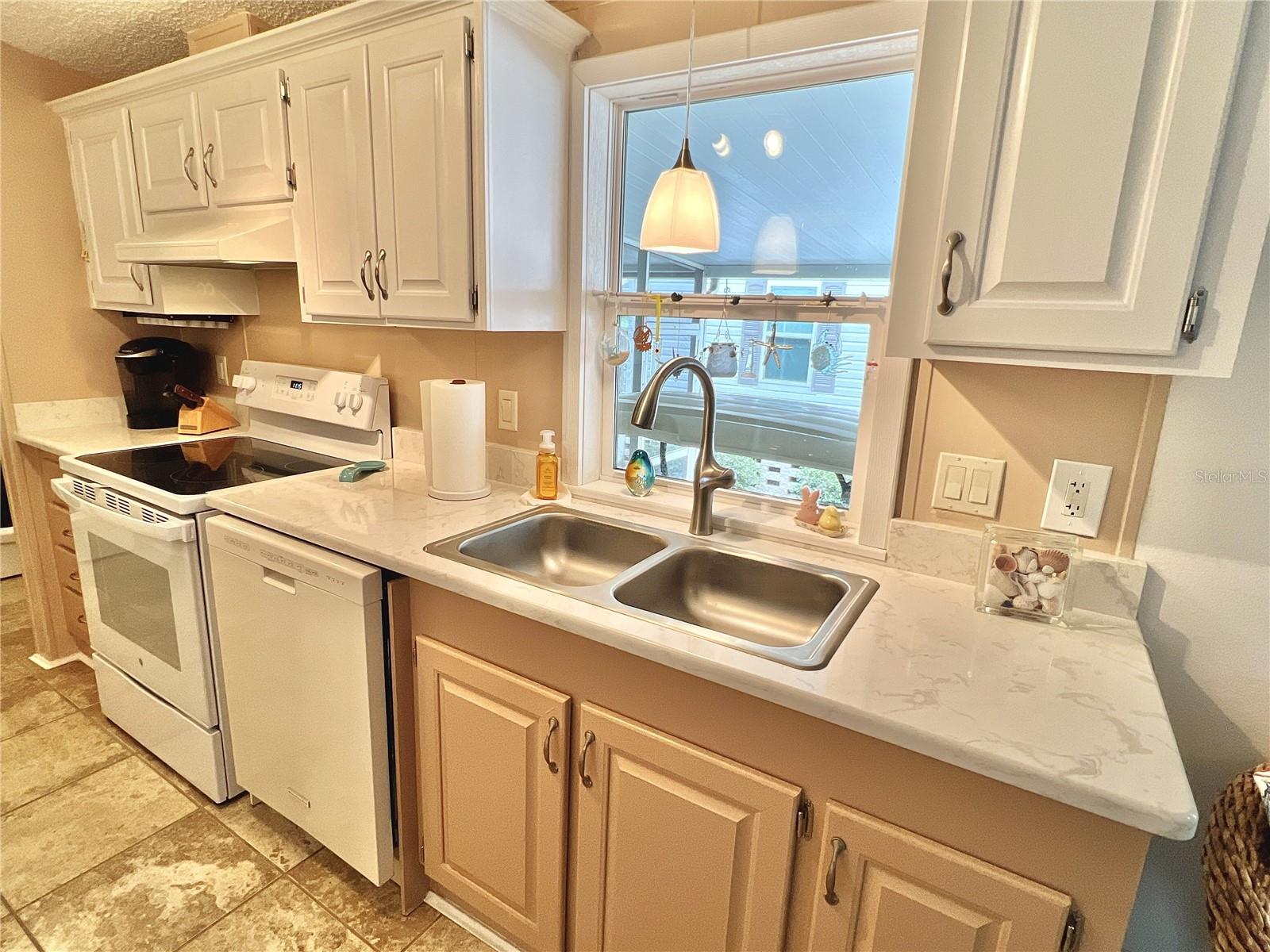 7107 Mount Essex Dr Ne #520 Property Photo 8