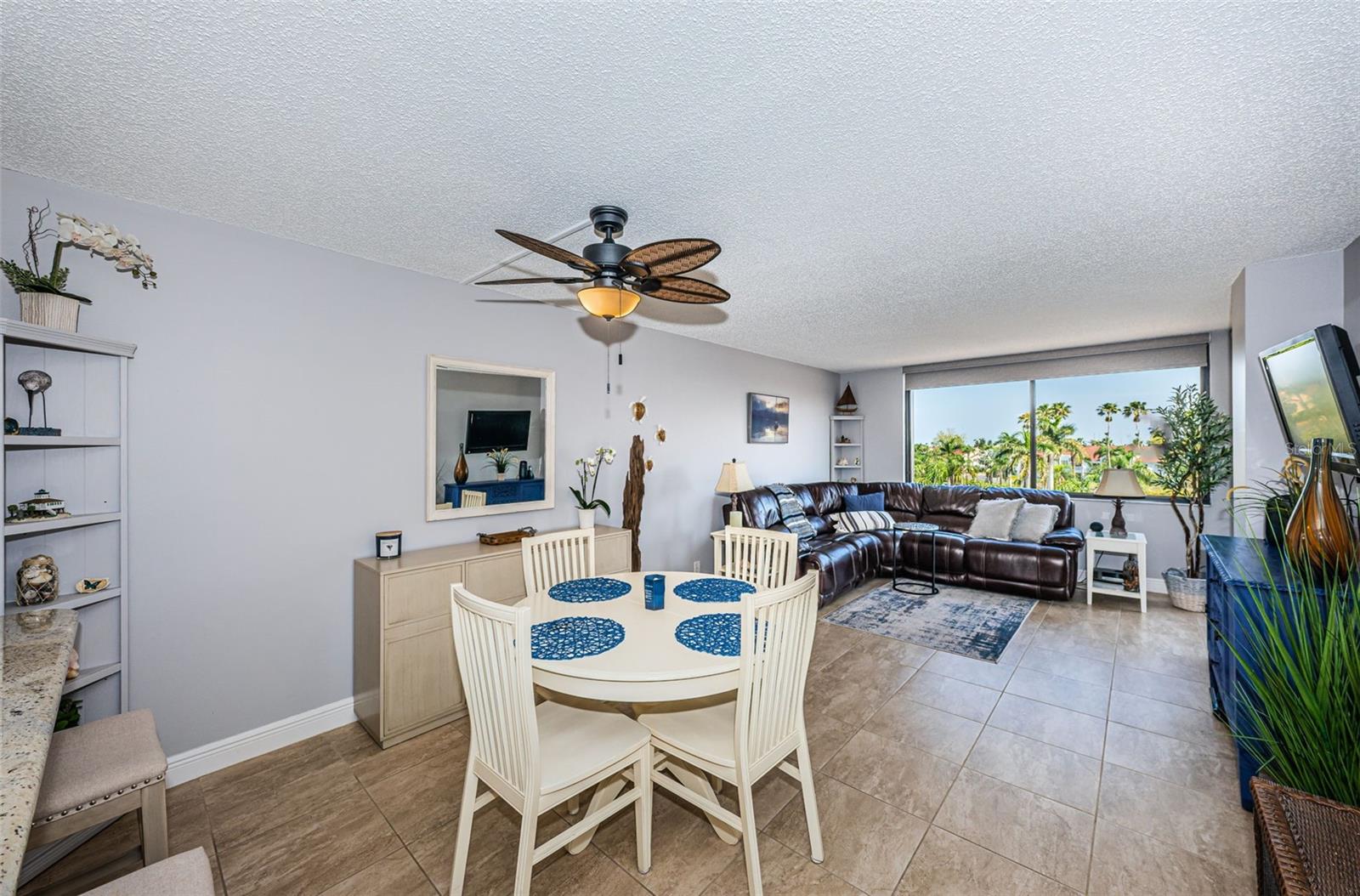 6295 Bahia Del Mar Cir #405 Property Photo 5