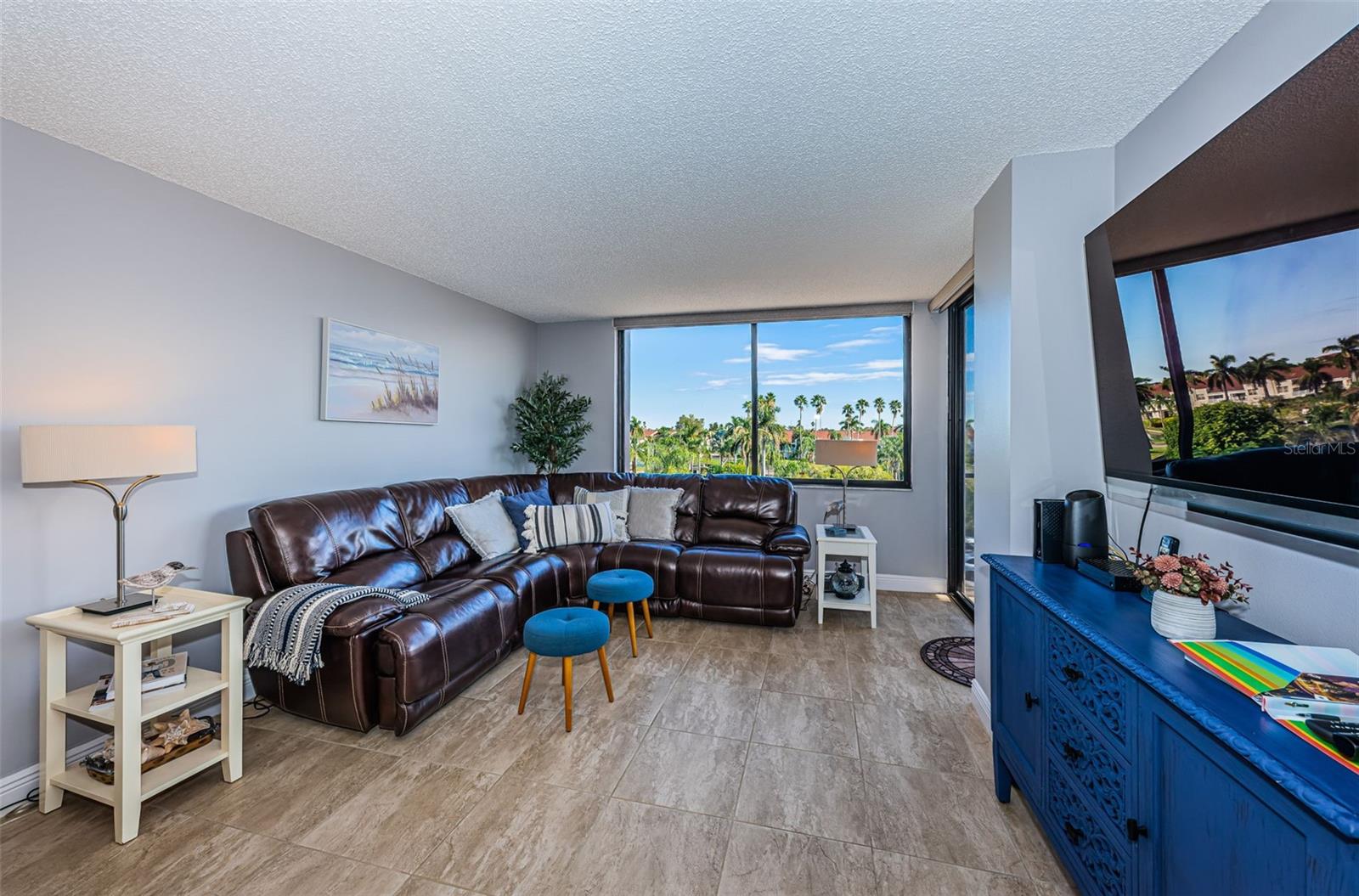 6295 Bahia Del Mar Cir #405 Property Photo 12