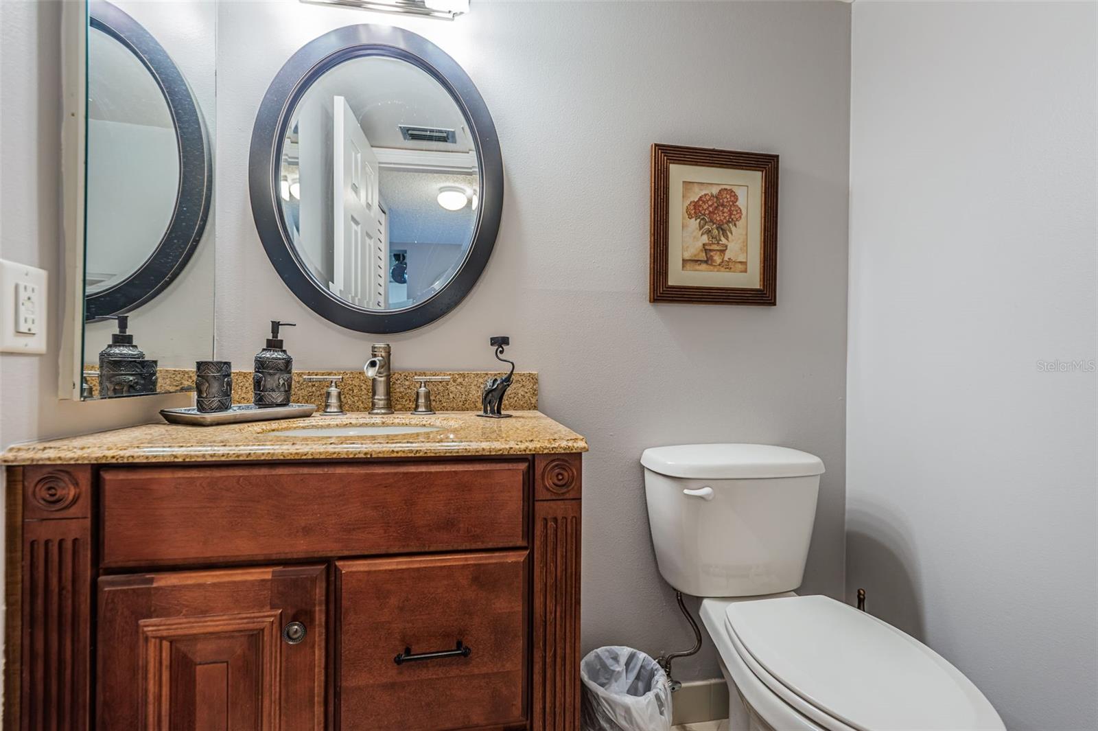 6295 Bahia Del Mar Cir #405 Property Photo 28