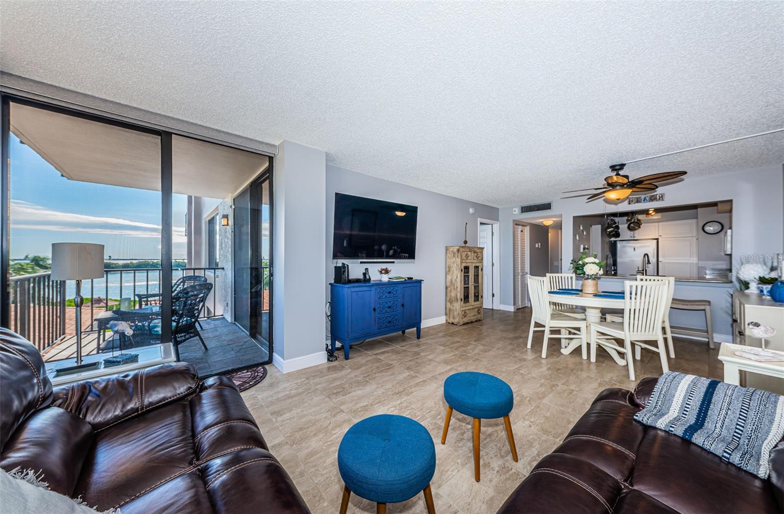 6295 Bahia Del Mar Cir #405 Property Photo 38