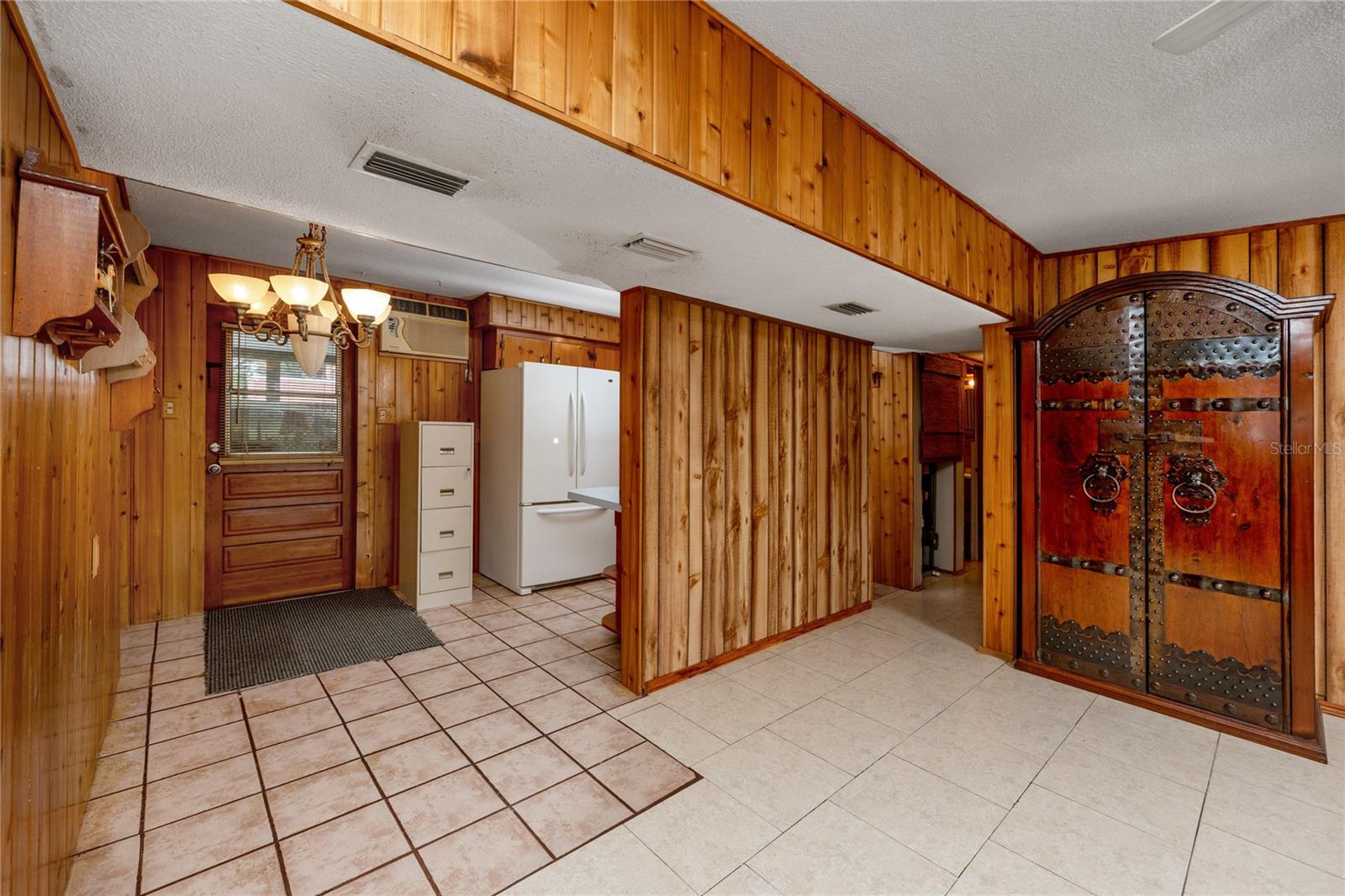 8990 60th St N Property Photo 35