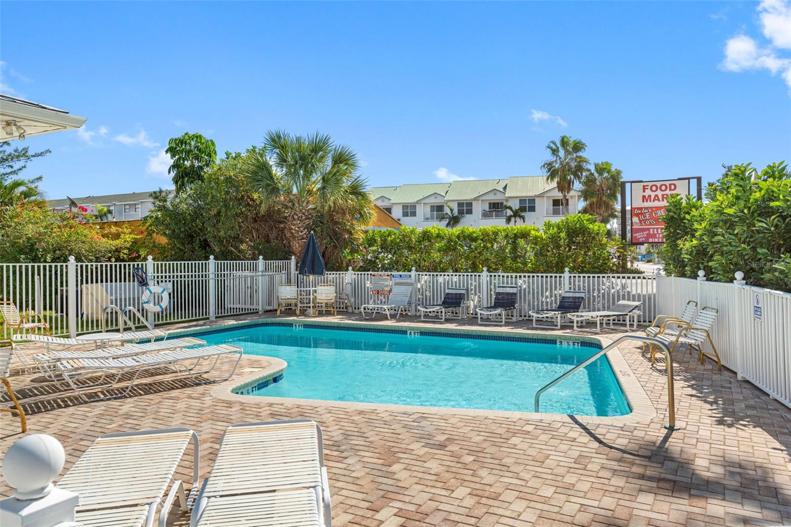 19829 Gulf Blvd #704 Property Photo 21