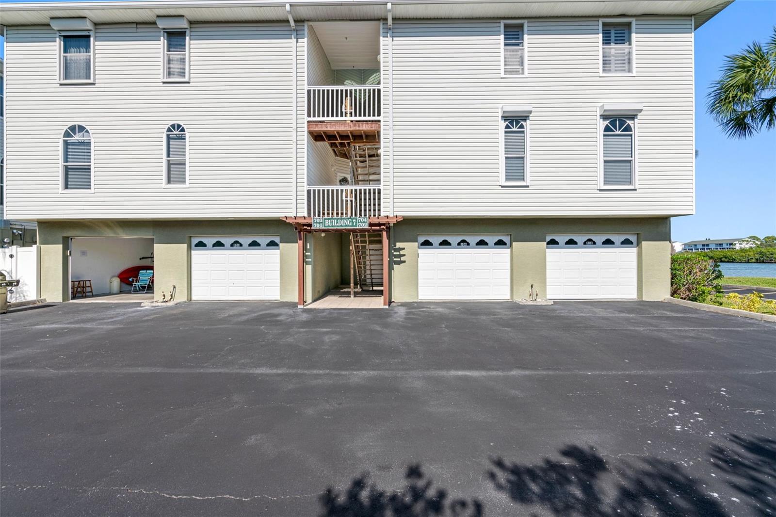 19829 Gulf Blvd #704 Property Photo 23