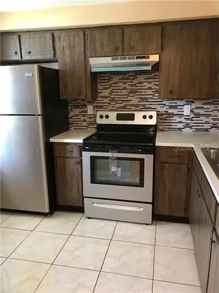 4242 Redcliff Pl #4242 Property Photo 5