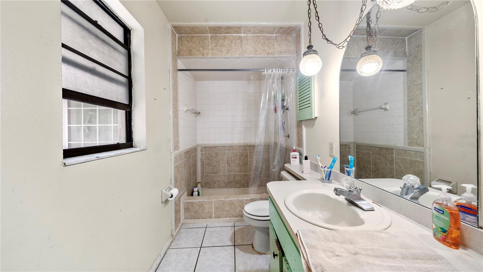 3194 Deltona Blvd Property Photo 16