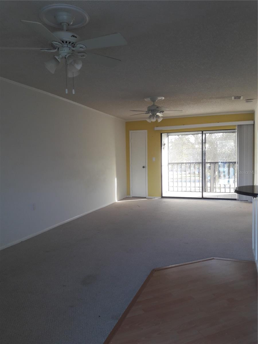 101 Lake Ave Ne #222 Property Photo 6