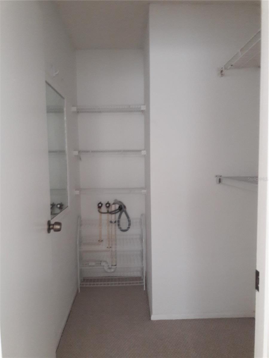 101 Lake Ave Ne #222 Property Photo 10