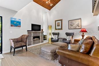 240 Windward Psge #602 Property Photo 2