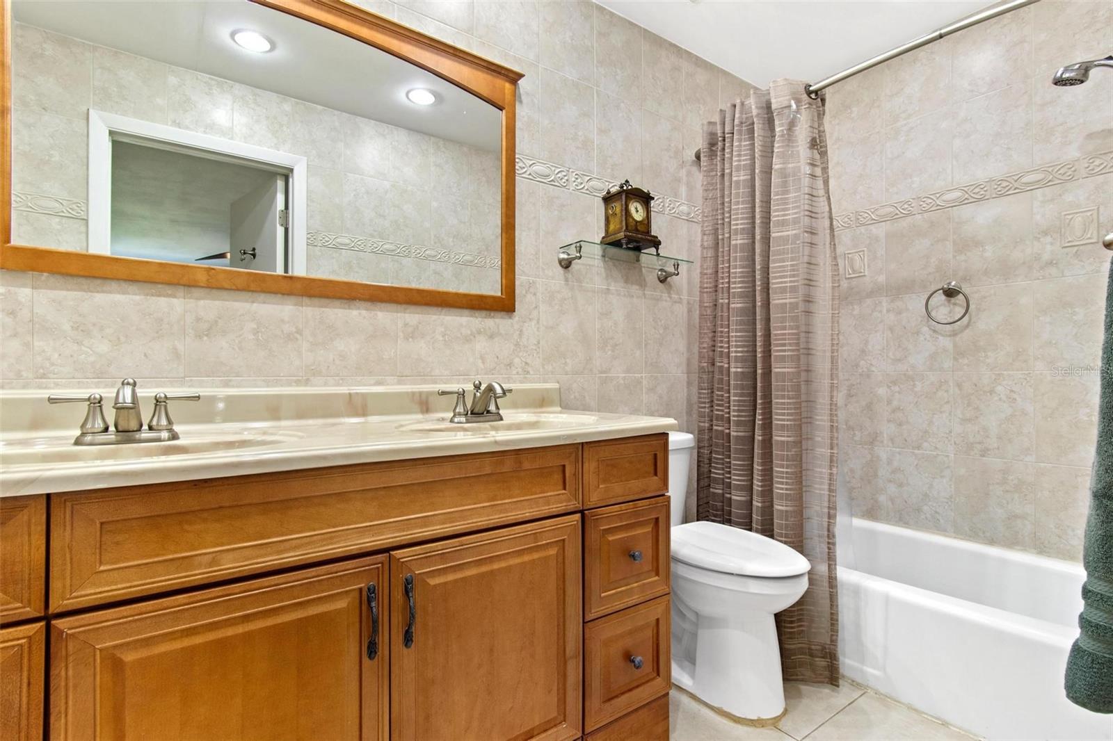 240 Windward Psge #602 Property Photo 31