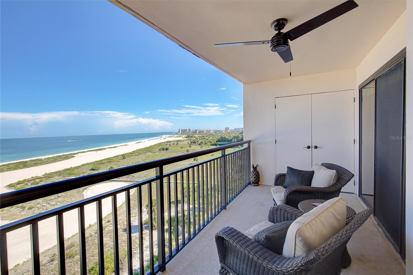 1270 Gulf Blvd #1003 Property Photo 5