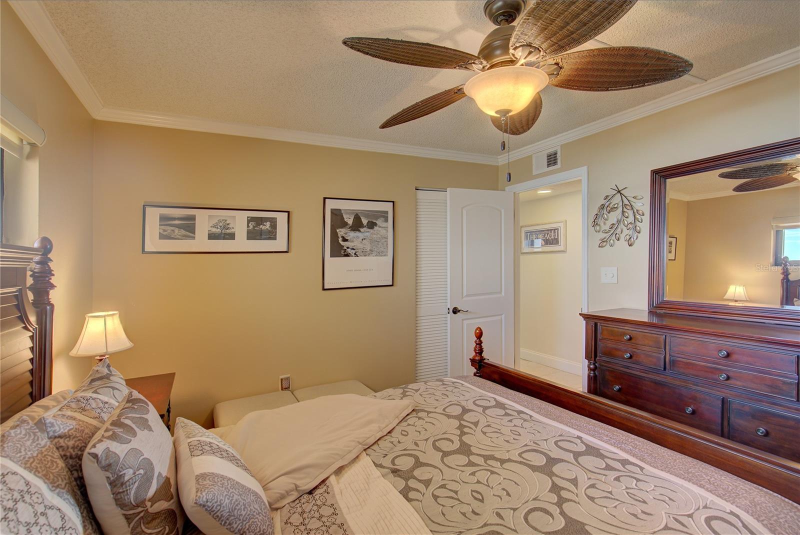 1270 Gulf Blvd #1003 Property Photo 22