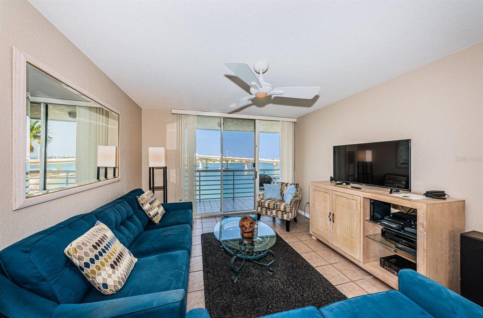 5901 Bahia Del Mar Cir #518 Property Photo 27