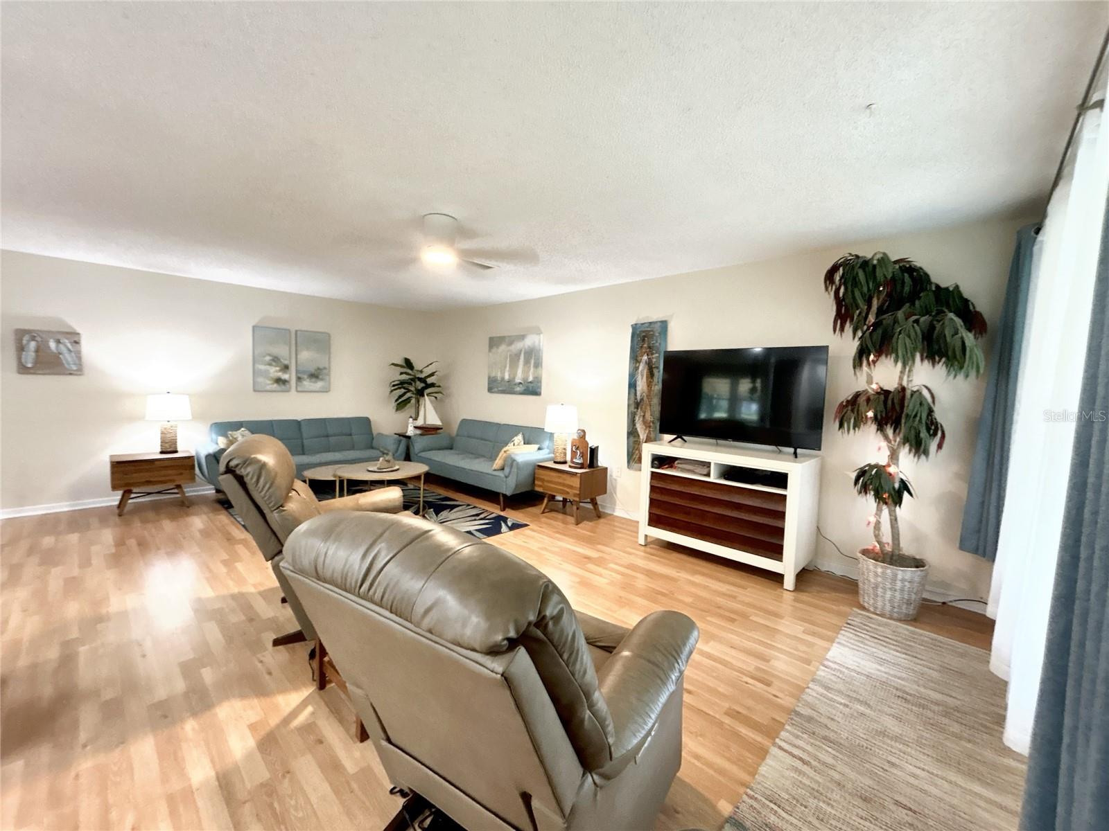 5750 80th St N #c108 Property Photo 12