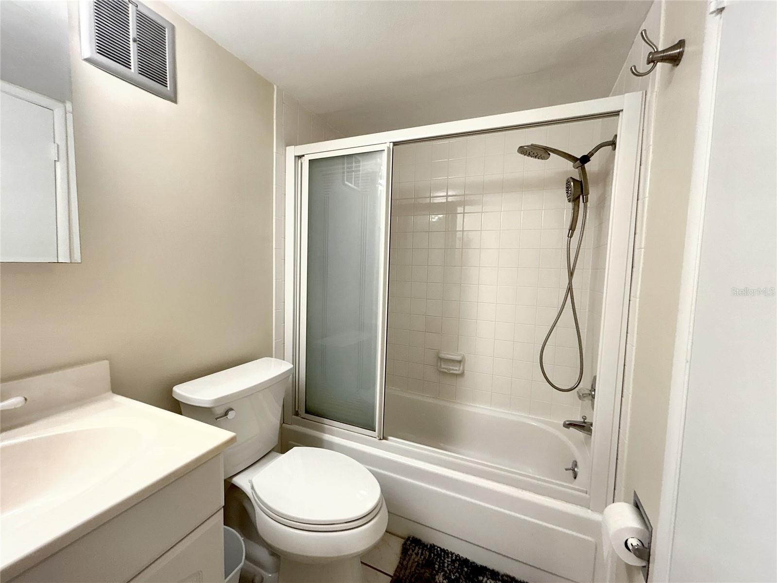 5750 80th St N #c108 Property Photo 19