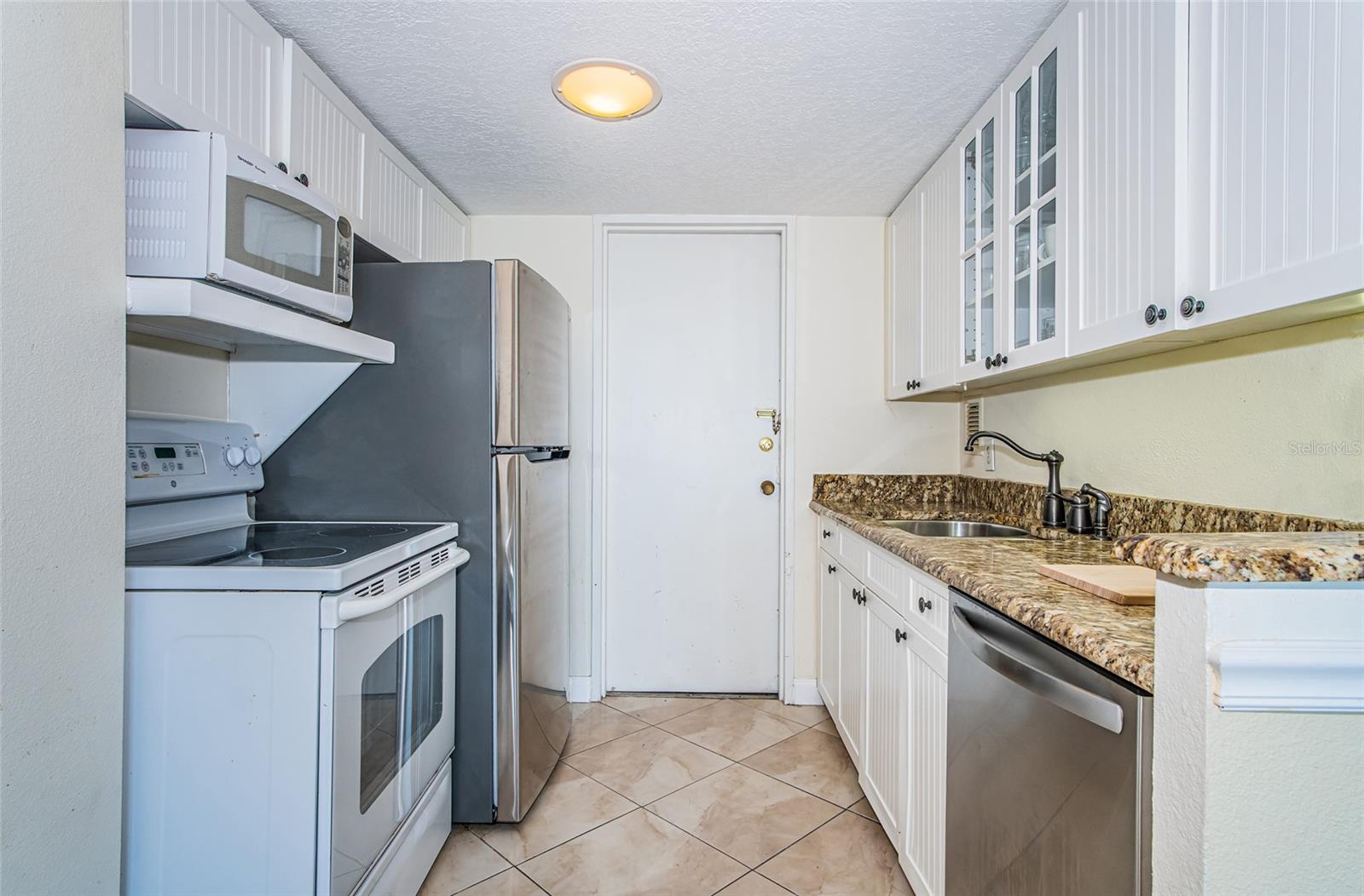 880 Mandalay Ave #c1010 Property Photo 11