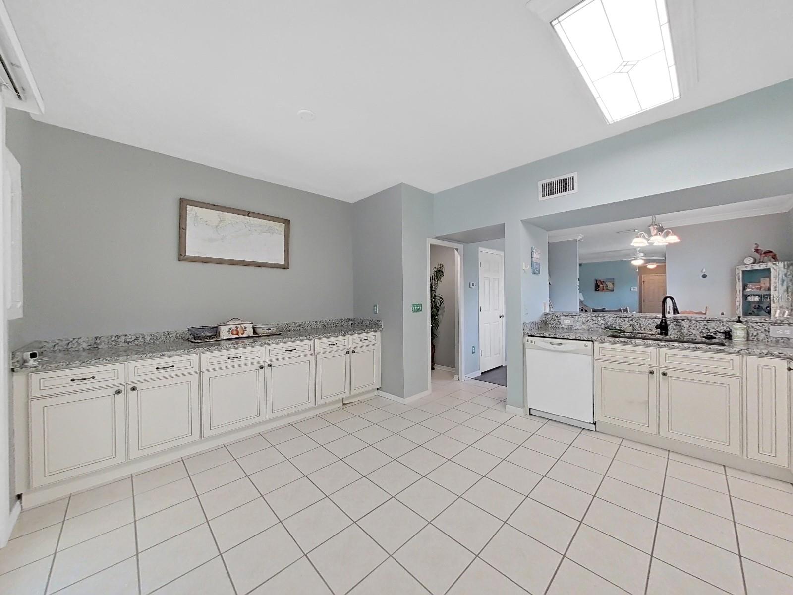 577 Vista Trail Ct Property Photo 13