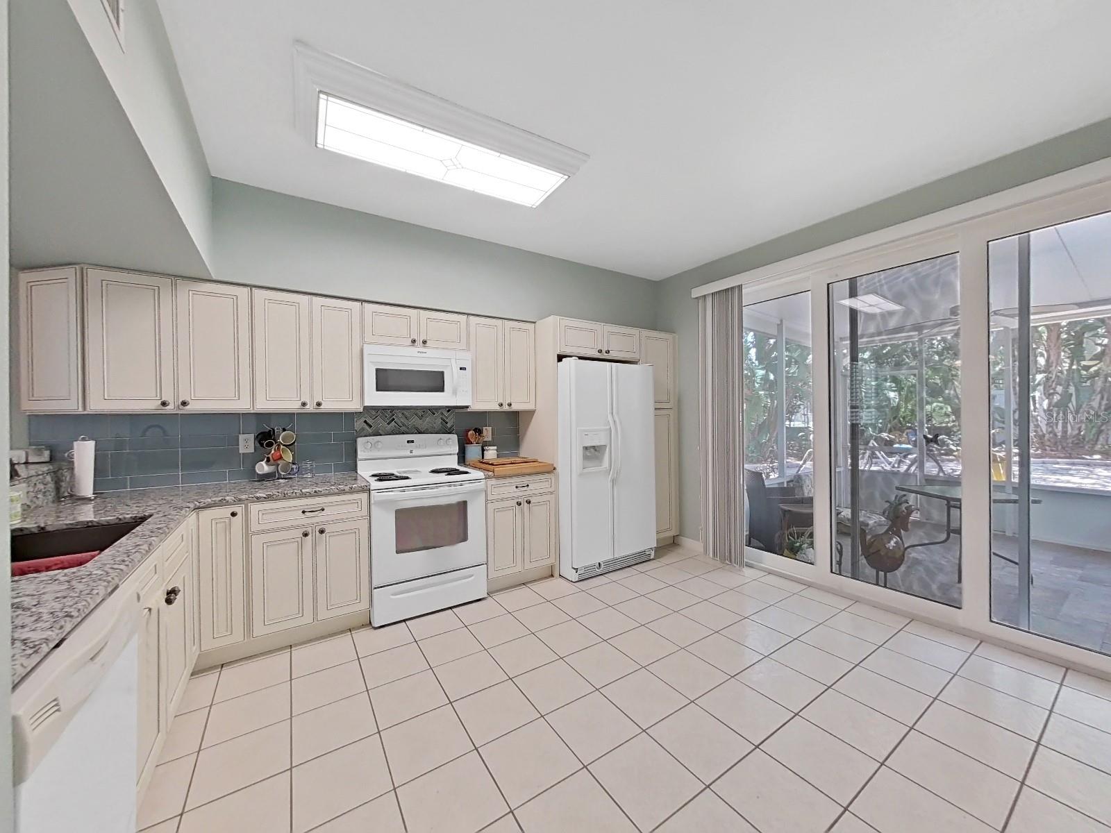 577 Vista Trail Ct Property Photo 14