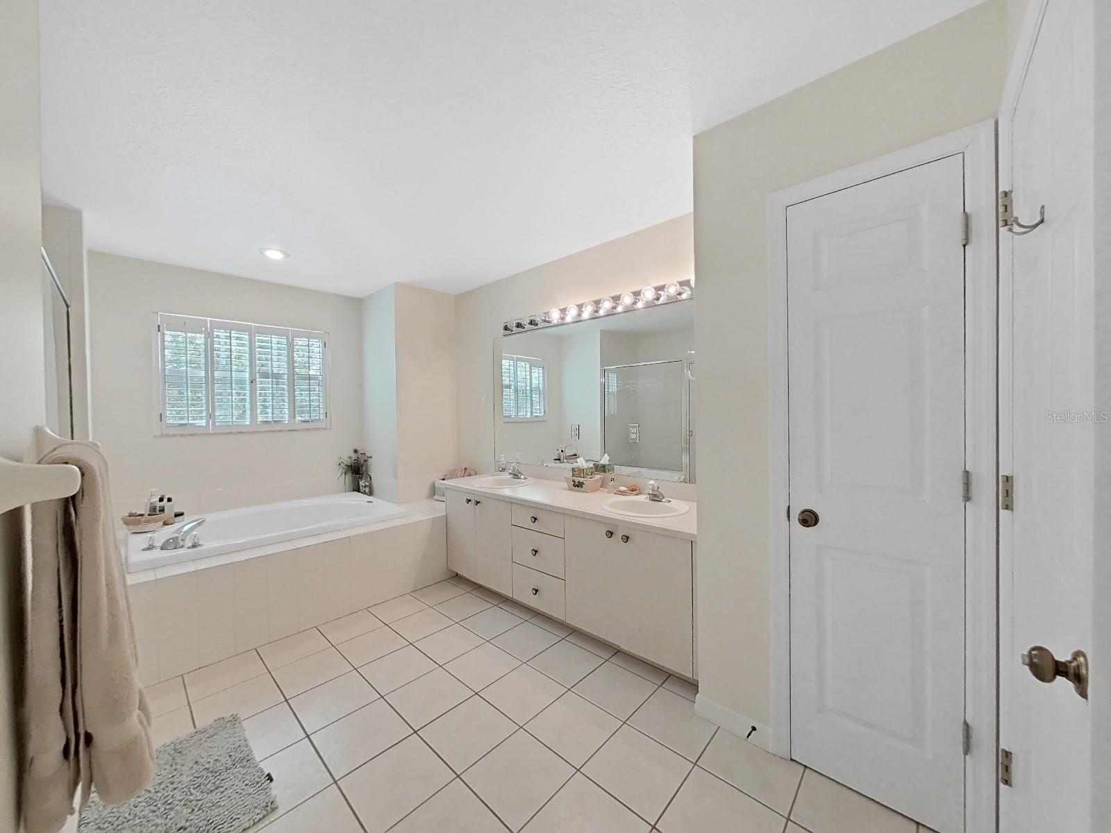 577 Vista Trail Ct Property Photo 23