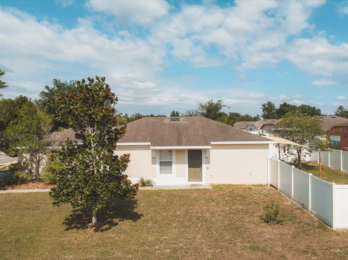 14580 Wake Robin Dr Property Photo 2