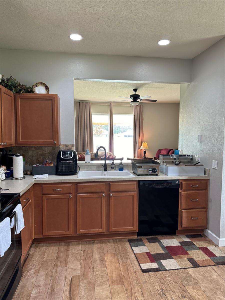 14580 Wake Robin Dr Property Photo 25