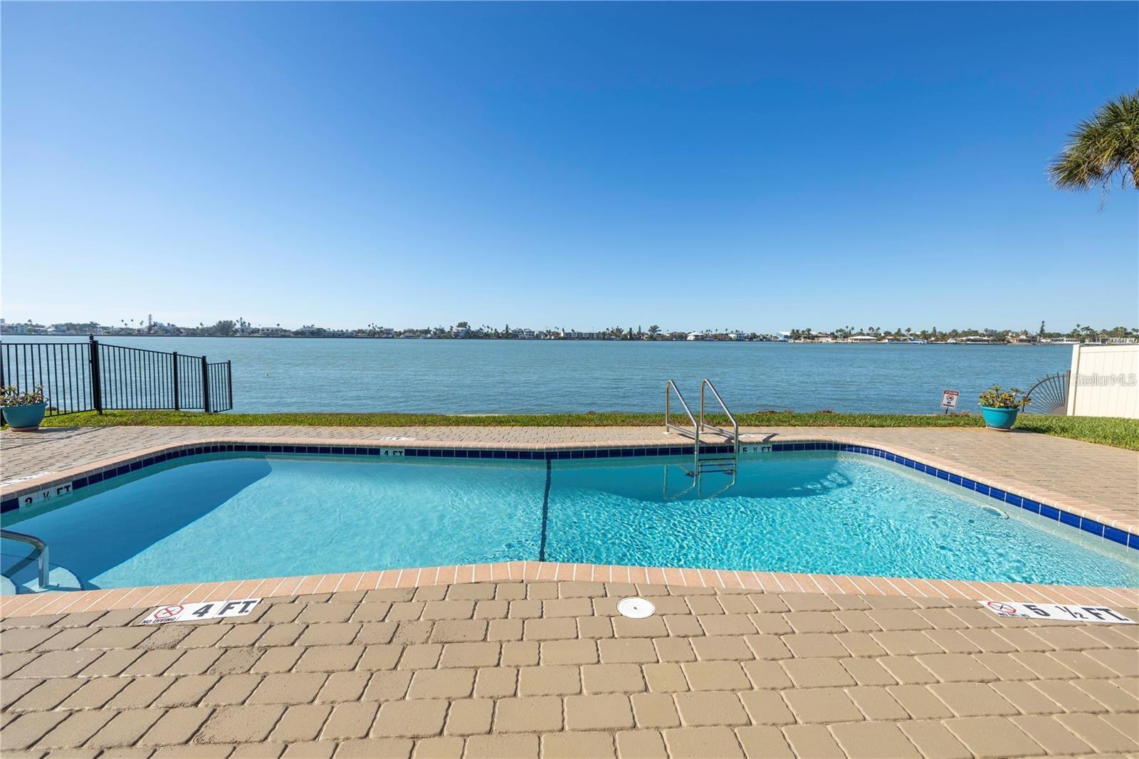 800 Madonna Blvd #b Property Photo 3