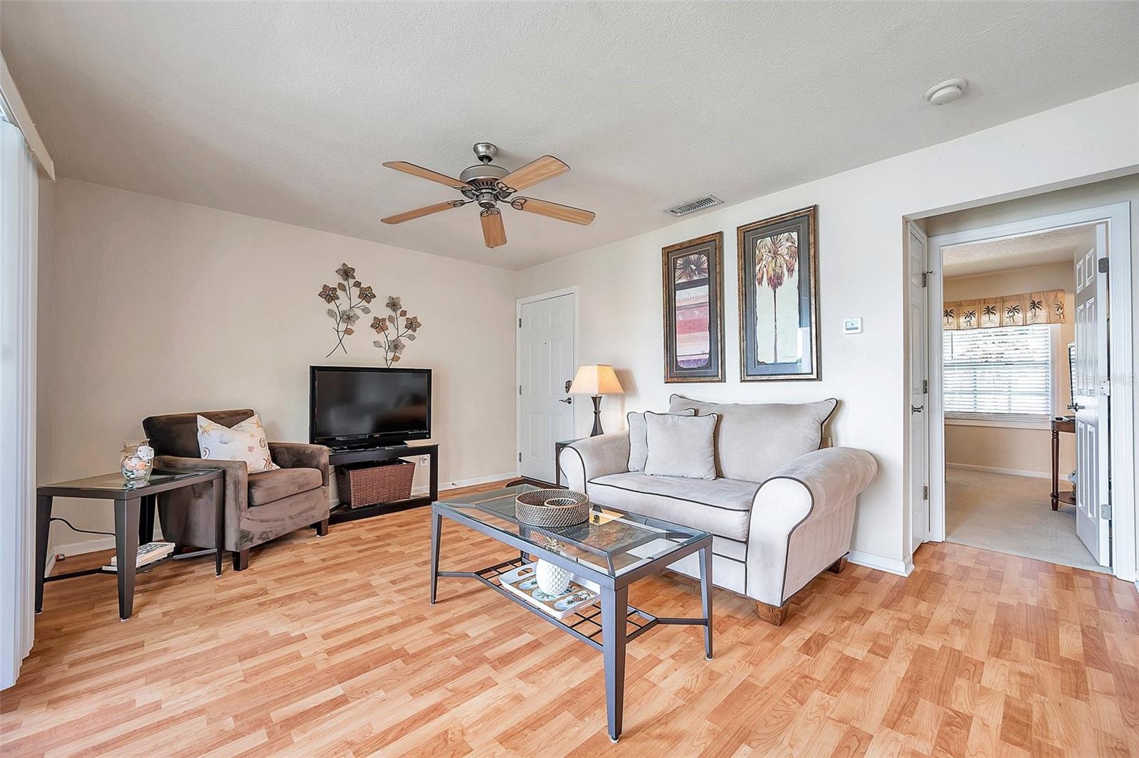 5157 Beach Dr Se #c Property Photo 9