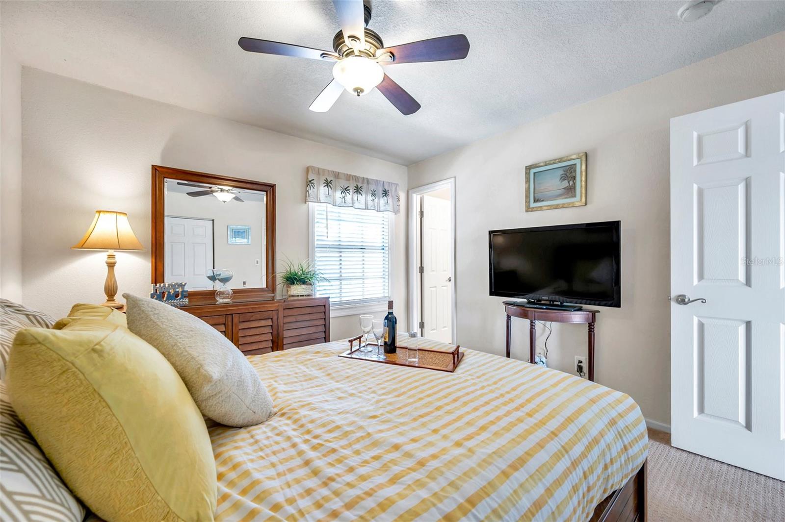5157 Beach Dr Se #c Property Photo 18
