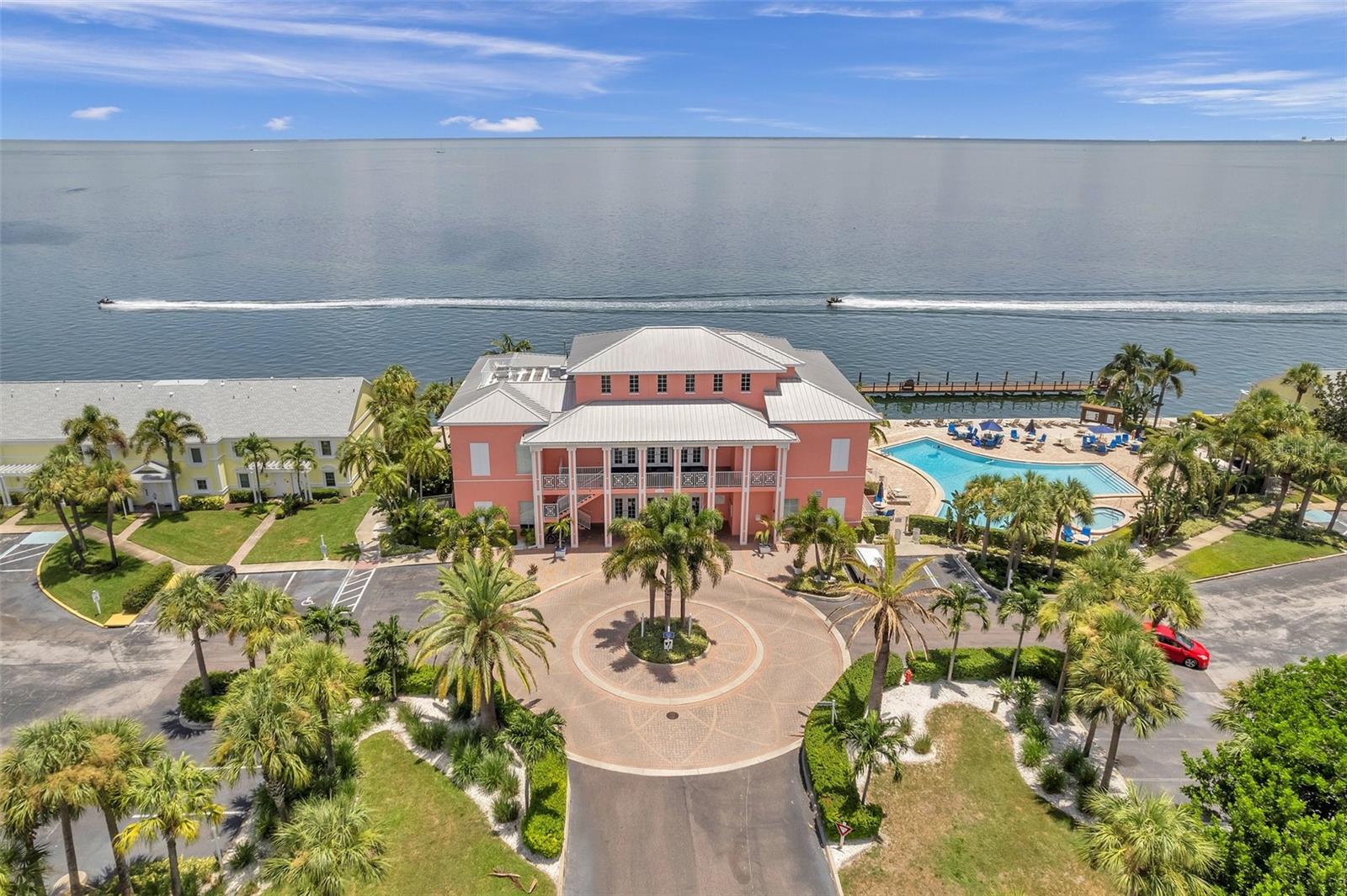 5157 Beach Dr Se #c Property Photo 32