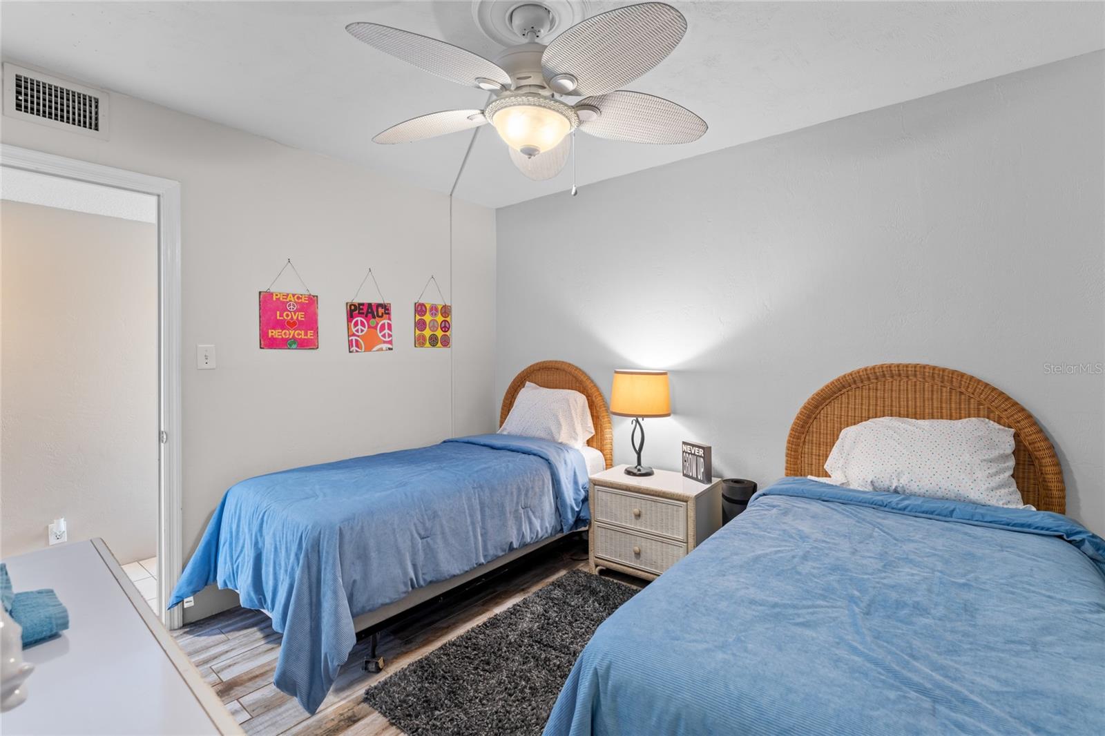 2700 Ocean Shore Blvd #111 Property Photo 14