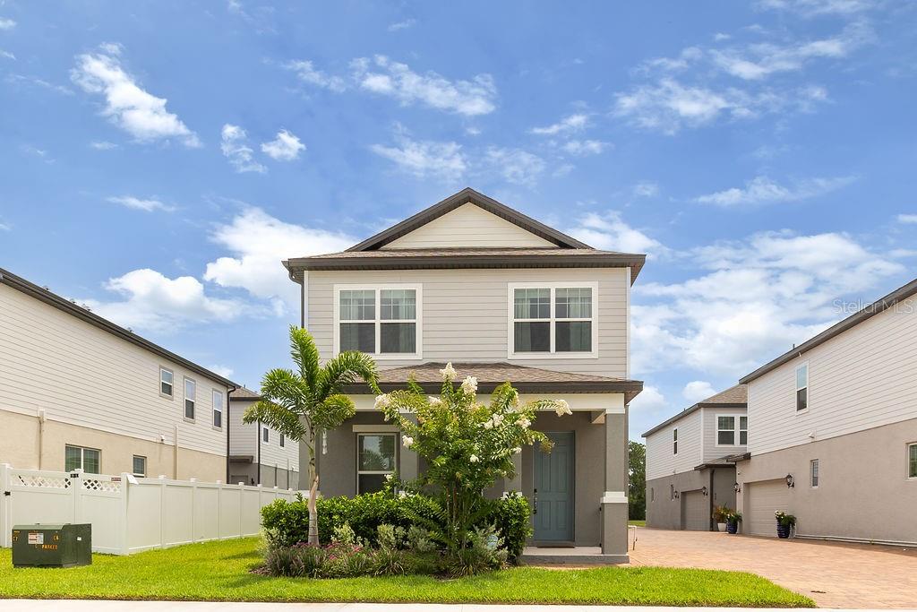 441 Venetian Palms Blvd Property Photo 1