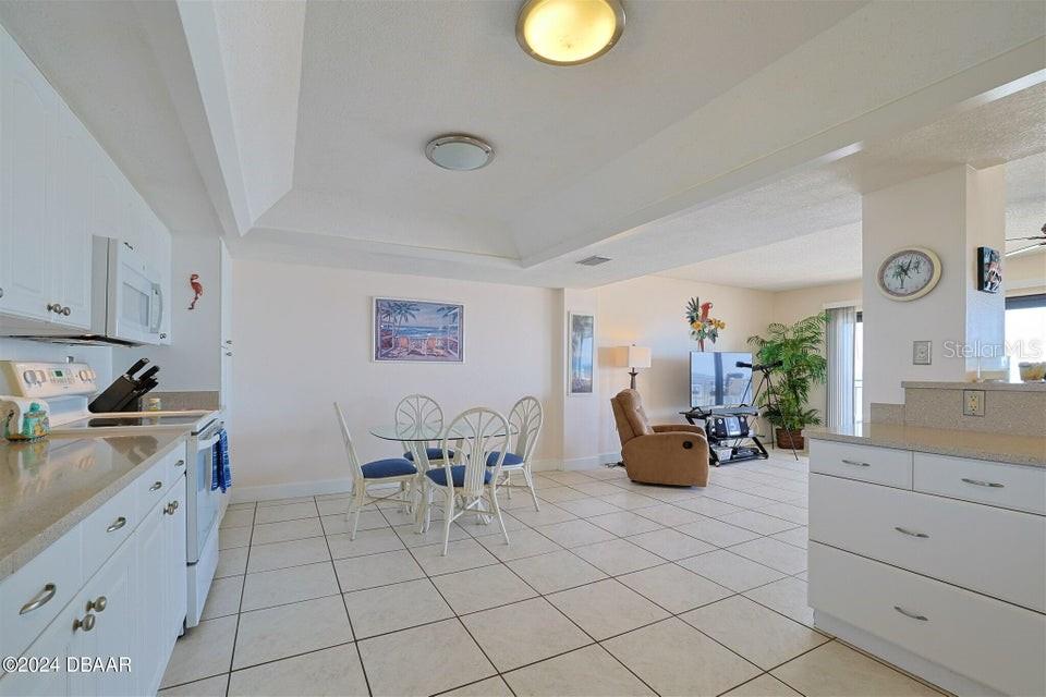 4435 S Atlantic Ave #414 Property Photo 8