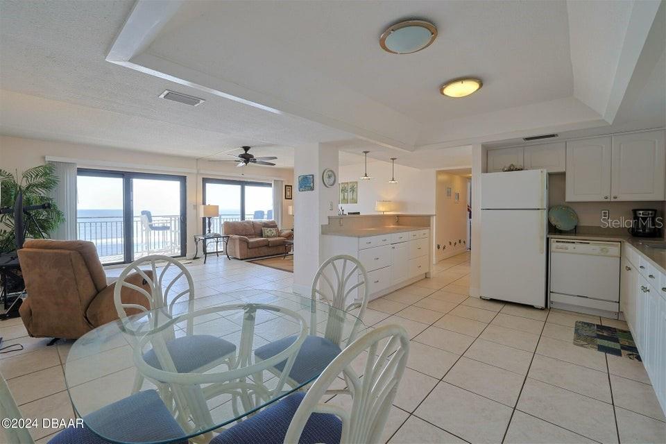 4435 S Atlantic Ave #414 Property Photo 11