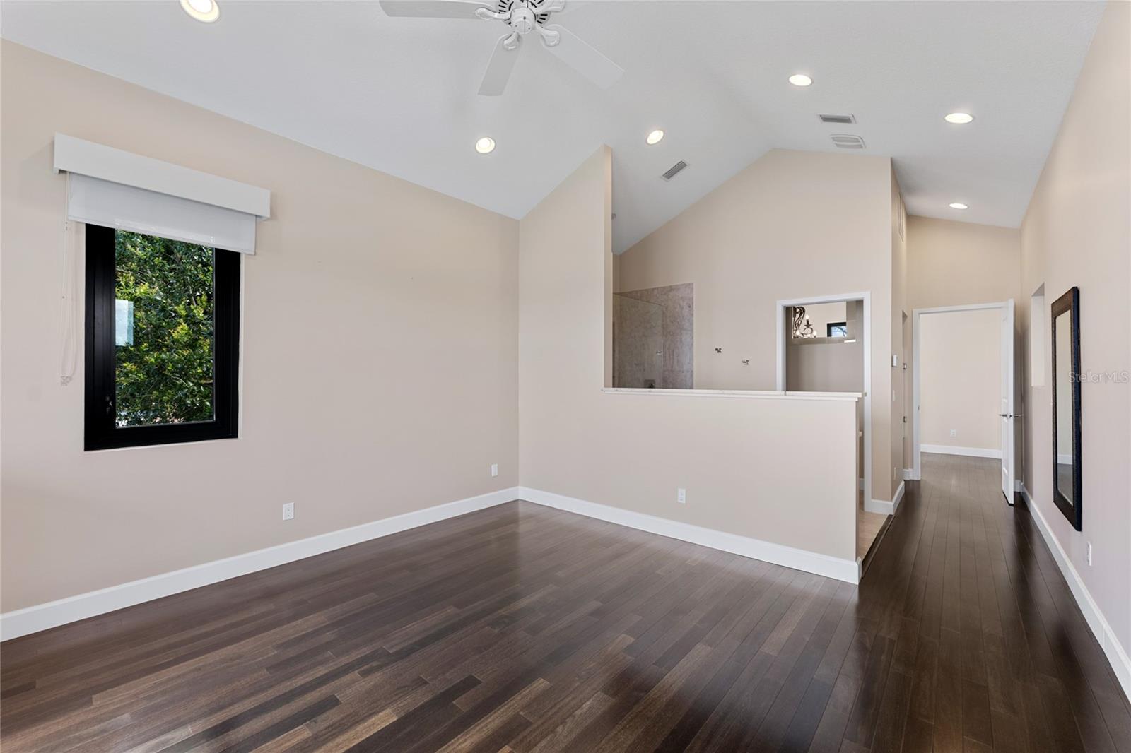 200 John Anderson Dr Property Photo 50