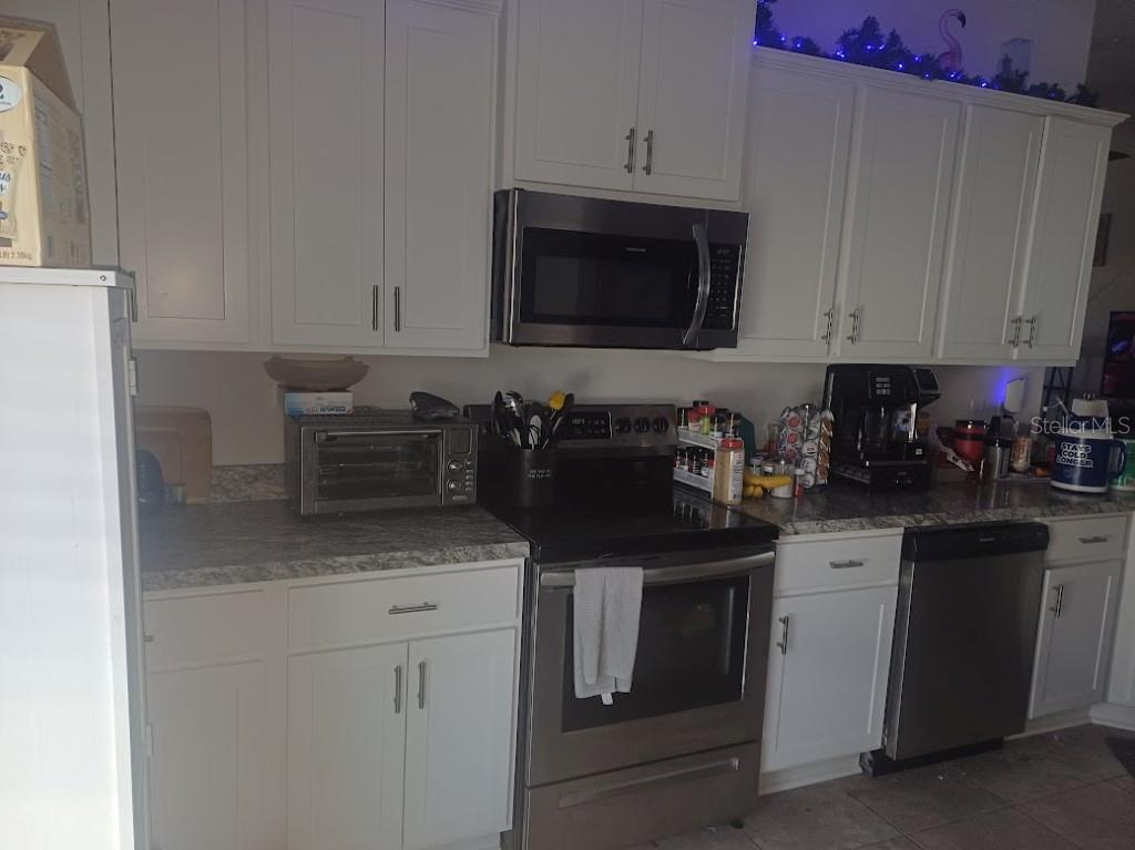 228 Krenson Bay Loop Property Photo 8