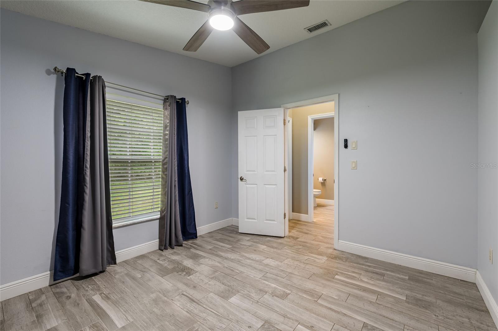 1616 Kinsmere Dr Property Photo 31