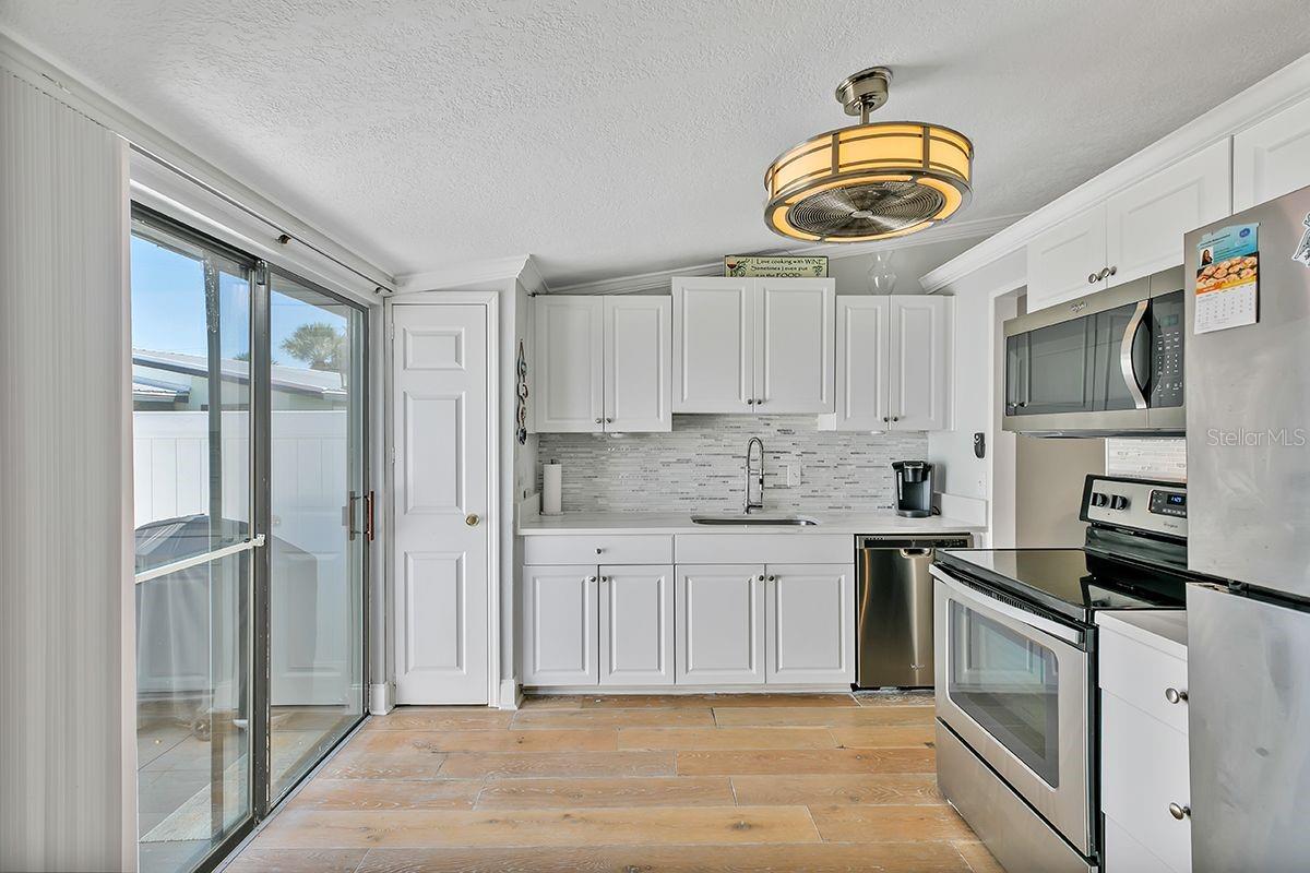 44 Jacaranda Cay Ct #44 Property Photo 12