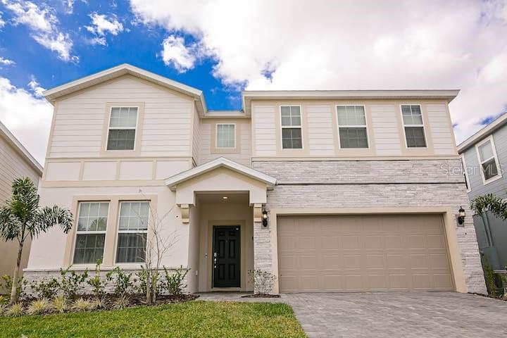 2280 Lelani Circle Property Photo 1