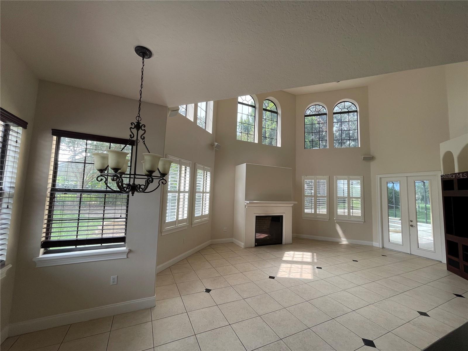 12222 Cypress Landing Ave Property Photo 9