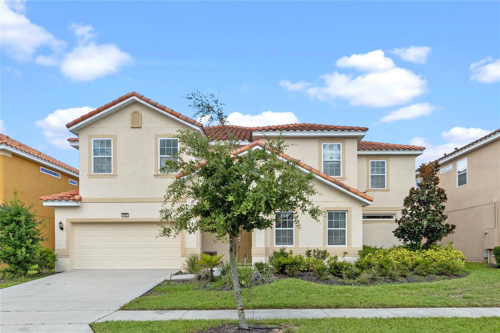 6032 Broad Oak Drive Property Photo 1