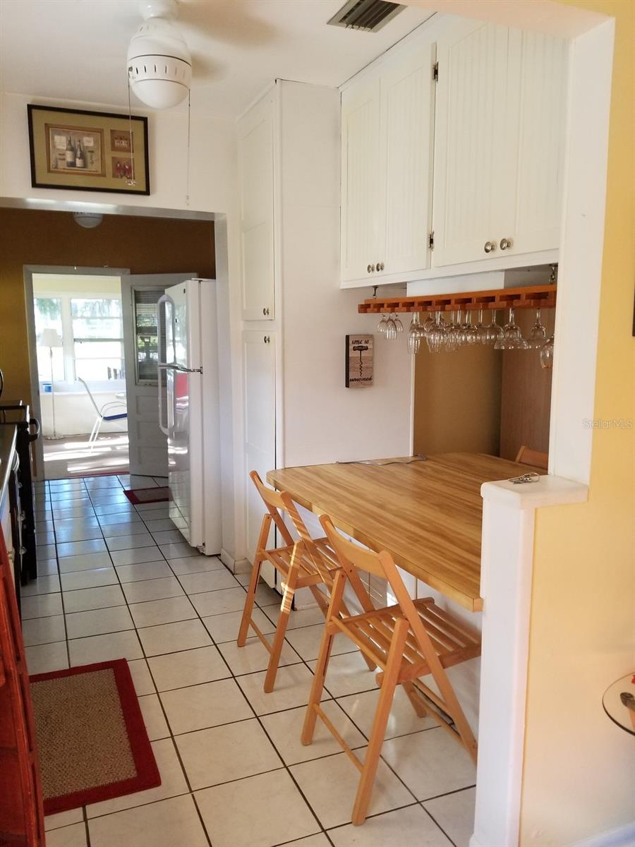 2040 S Mooring Dr Property Photo 14