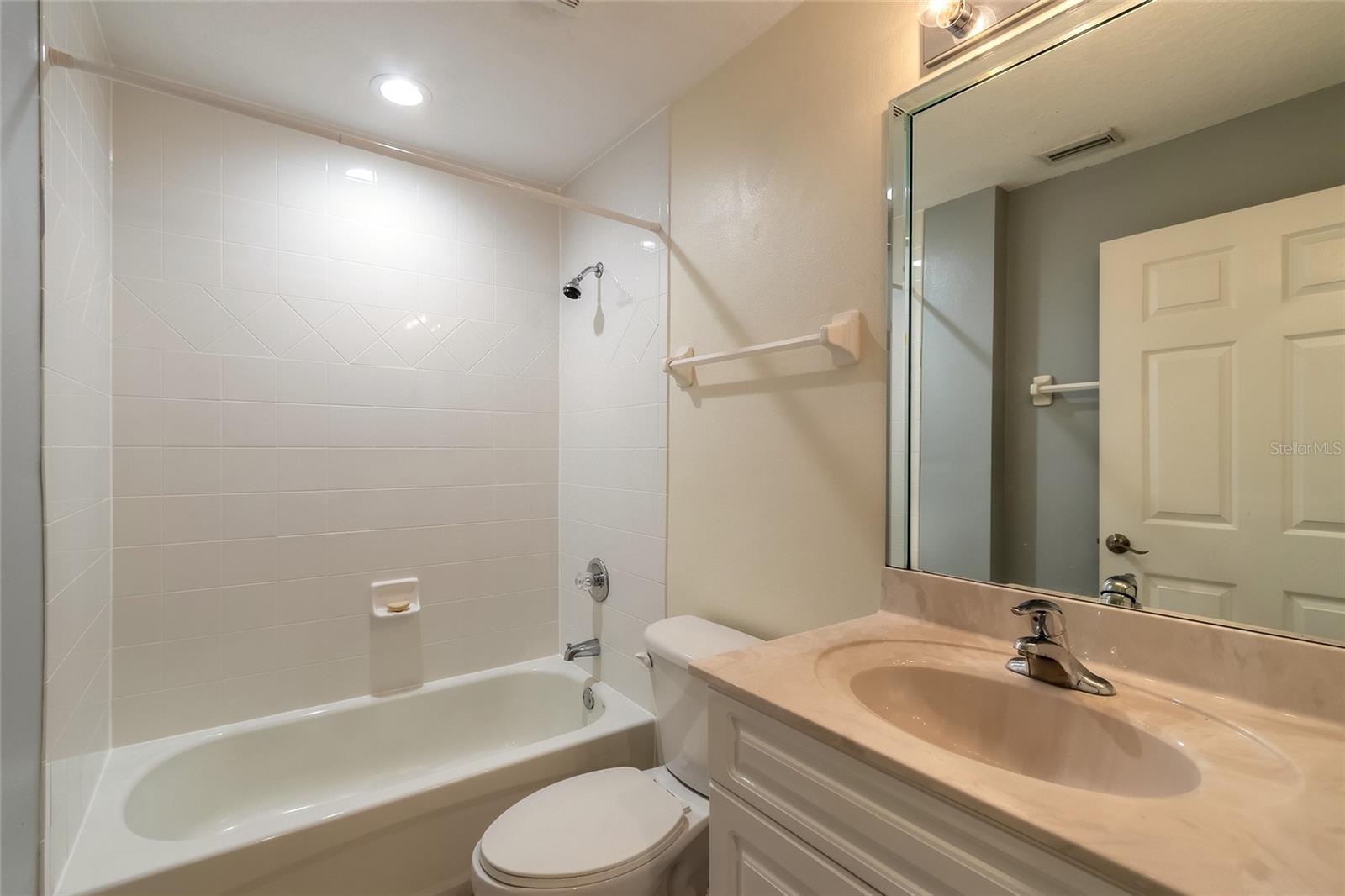 5300 S Atlantic Ave #8502 Property Photo 24