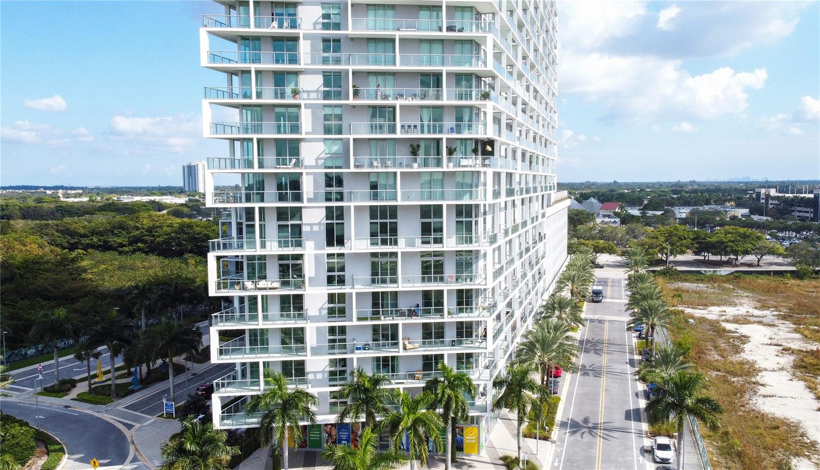 2000 Metropica Way #507 Property Photo