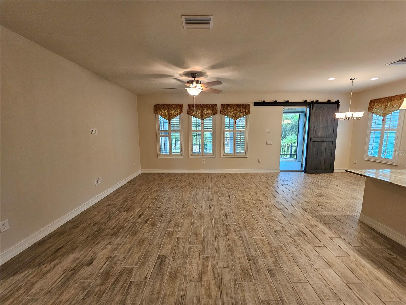 16320 Hyde Manor Dr Property Photo 7