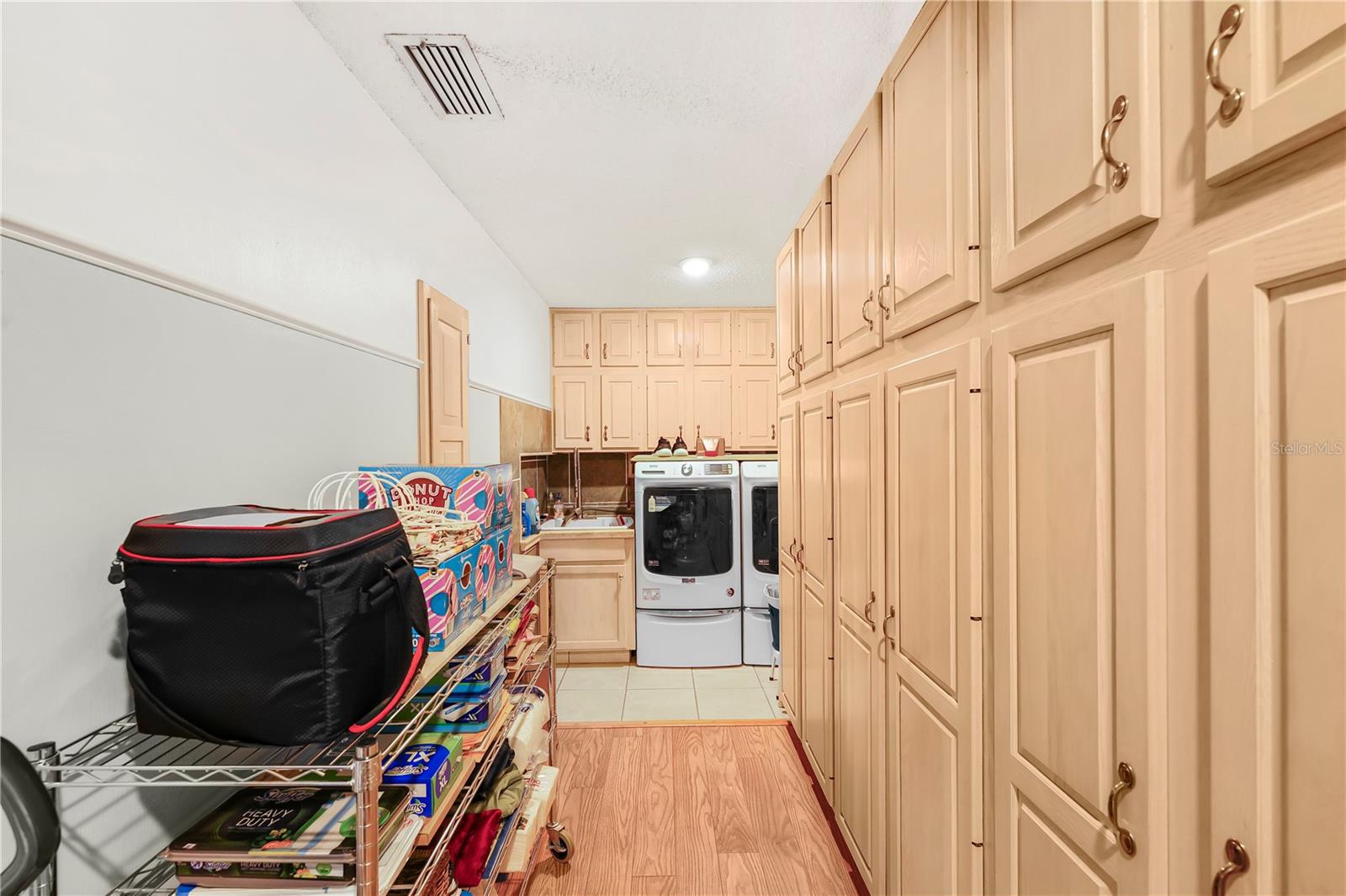 7210 N Habana Avenue Property Photo 30