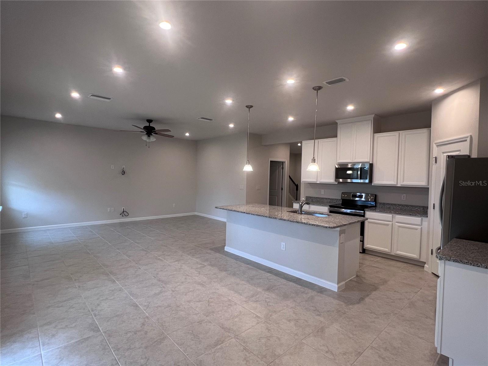 10928 Osprey Glade Ter Property Photo 5