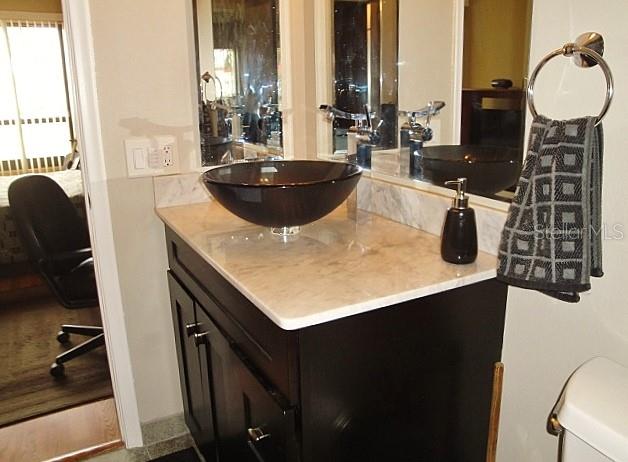 6294 Bahia Del Mar Cir #215 Property Photo 20
