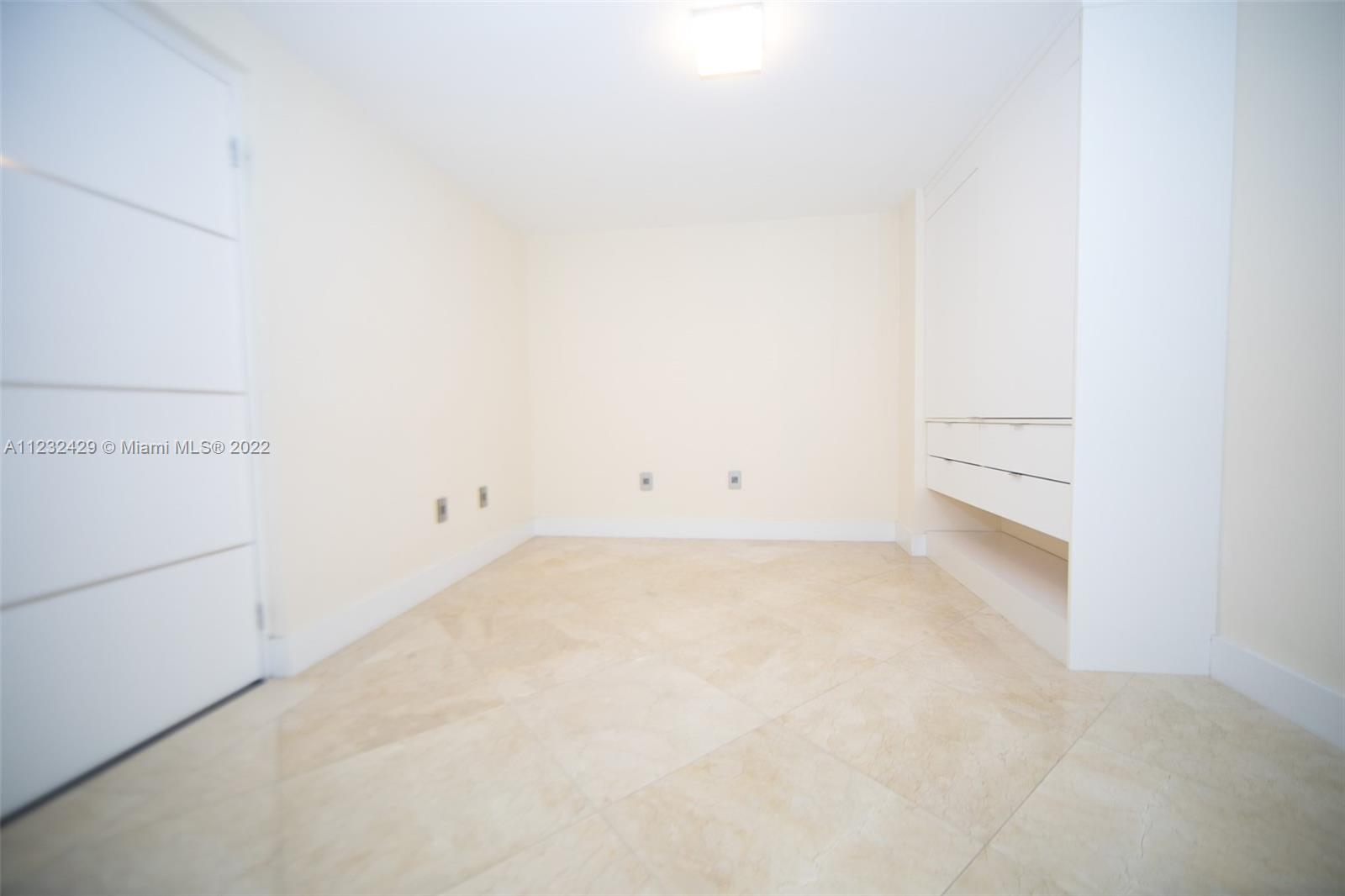 520 West Ave 602 Property Photo 10